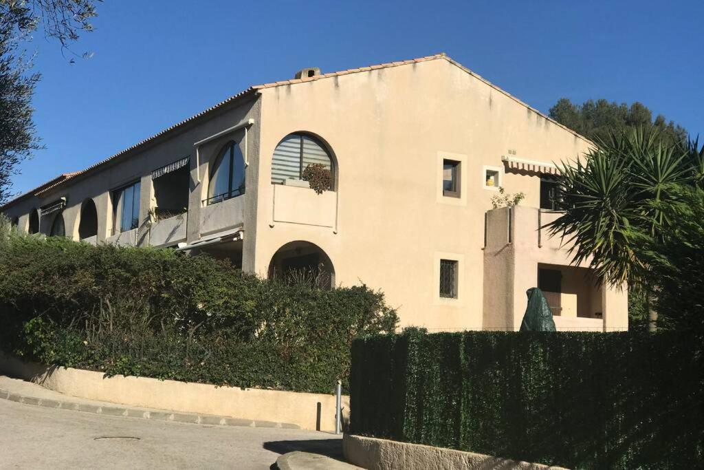 La Petite Pinede Studio Climatise Proche Plage Sanary-sur-Mer Exteriör bild